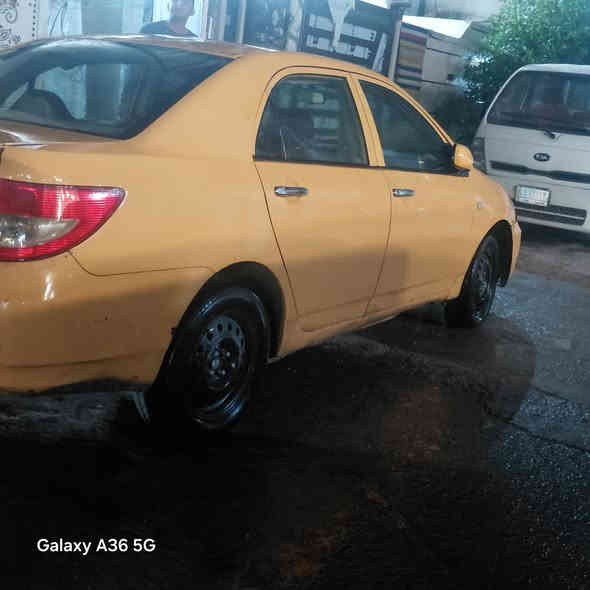 السلام عليكم اللبيع  بيوادي f3 جاهزه بسعر٢٨ بيه مجال حك جيه  رقم بغداد مصفره هيه وغرامات  انكليزي  مكينه كير خير  شاشه  كهرباء كل شغل   مديل ٢٠١١ مكاني بغداد حي الجهاد  الرقم ***********  شراي يتصل
