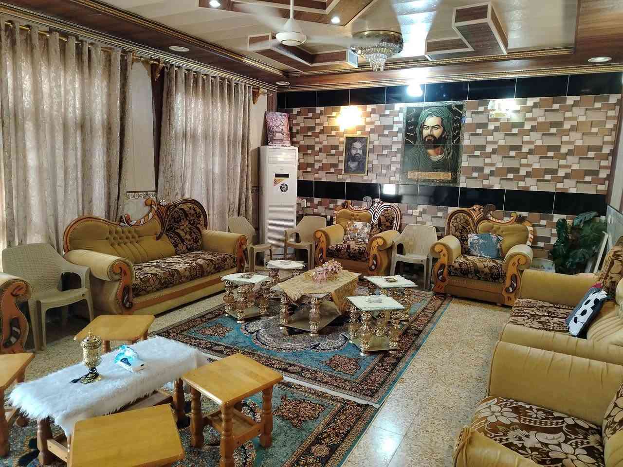 دار للبيع بناء حديث 2019 طابو صرف مساحة240 م مكانه حي الجهاد اول فرع بالقرب من الشارع الجديد واجهة البيت 12 م الطول 20 م يتكون من مطبخ 4×5 سيراميك + (استقبال 5×8 تغليف سيراميك ) +(2 غرف نوم 4×5 تغليف ايزار سيراميك) +(صالة5×8 درج فر) صحيات خارجية +مطبخ حراري+ سطح اشتاكير جديد + ترك خلفي مع جانبي خطوط كهرباء 3 خطوط ماء 2 + بير ماء حلو للاستفسار على الرقم ***********
