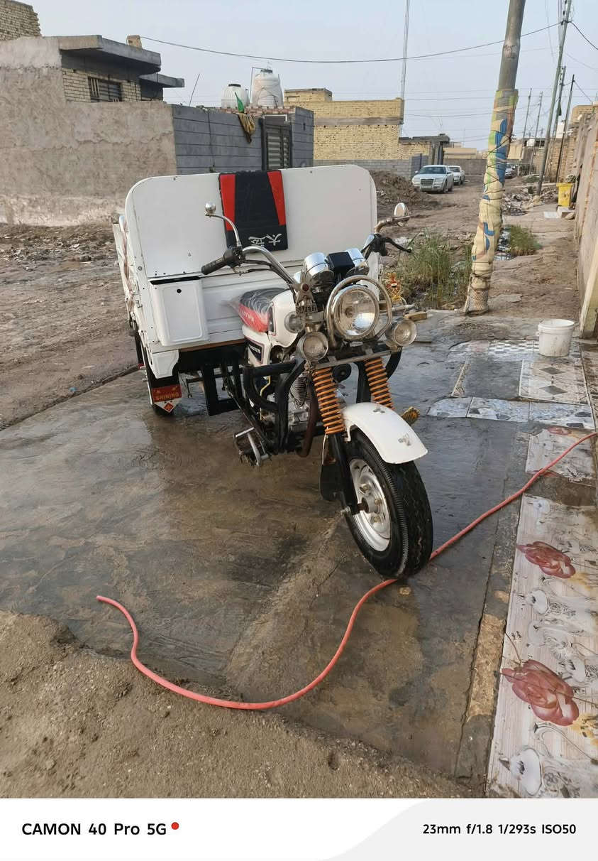 عمي سلام عليكم ستوته تعمير 25 تواير خطه محرك ٢٥ شاصي ١٧ فول نضافه مال جناي مكان شطره حولي رقم صاحب ستوته *********** شراي بيه خير ودلل ستوته ما متعوبه ابدد تجي تكلب شوف بعينك
