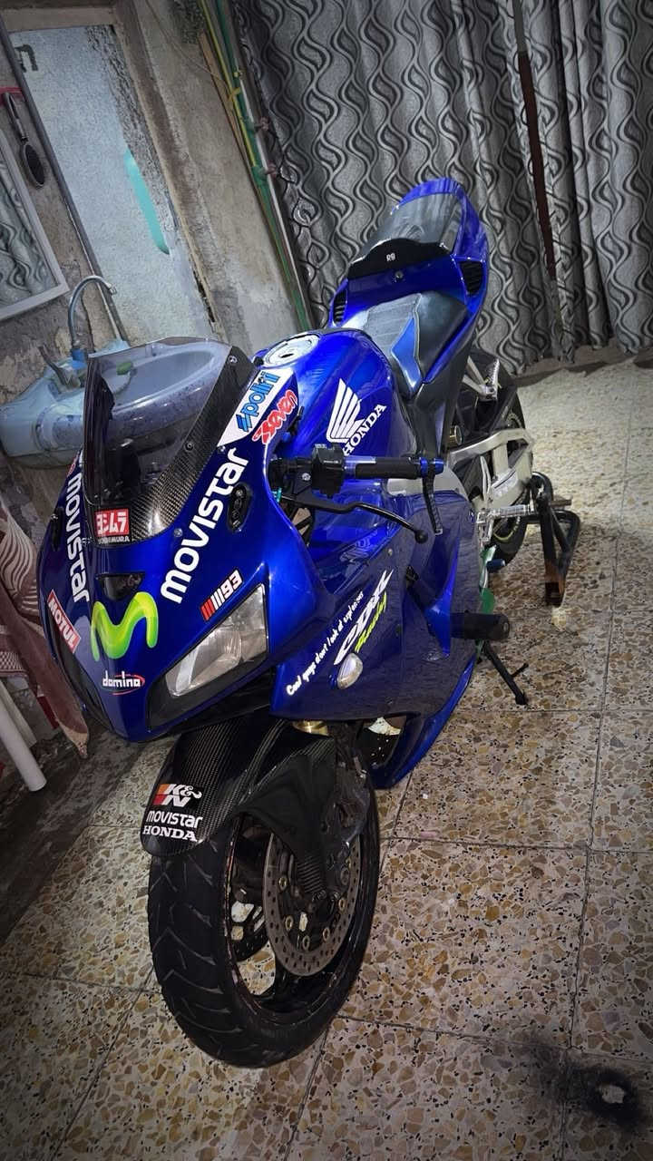 سلام عليكم     رقم انكليزي وسنوية ب اسمي بغداد هزة جديده

هوندا rr600 2006  نسخة Movie Star💙 مكفولة 

عليها هواي تزويد 

كويك شفتر 
جهاز باور كمندر لهب
هدرز و اكزوز تو برذر 
جاملغ خلفي امامي كاربون فايبر الياف حقيقي
دشبول كاربون فايبر 
واقية زنجيل كاربون فايبر 
جامه مضلل واطار كاربون فايبر 
كلجات رياضي 
مقابض تزويد 
واقيات مقابض كاربون فايبر 
قمبورة كاربون فايبر 
واقية تانكي كاربون فايبر 
تايرات عقرب امامي خلفي 

وادامة جديدة عليها 
مكانها بغداد مدينة الصدر ***********
