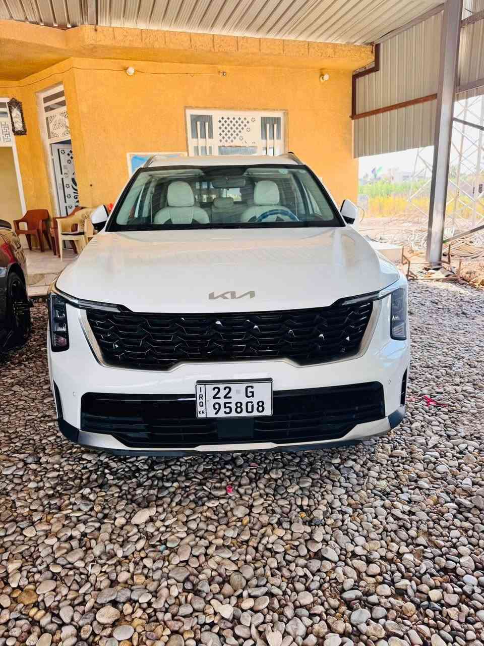 سورنتو 2024 فول مواصفات خليجي 
6 سلندر رقم اربيل تحويل او ( وكالة مجانية ) 
سيارة جديدة بمعنى الكلمة مكفولة كفالة عامة
 ماشية ب50 قابل للزيادة 
السعر 317 
مكاني العمارة الكحلاء *********** 
( بيع فقط )
رجاءً المو شراي و يحب يعرف اسعار  لا يخابر 
موجود واتساب و اتصال و ماسنجر
