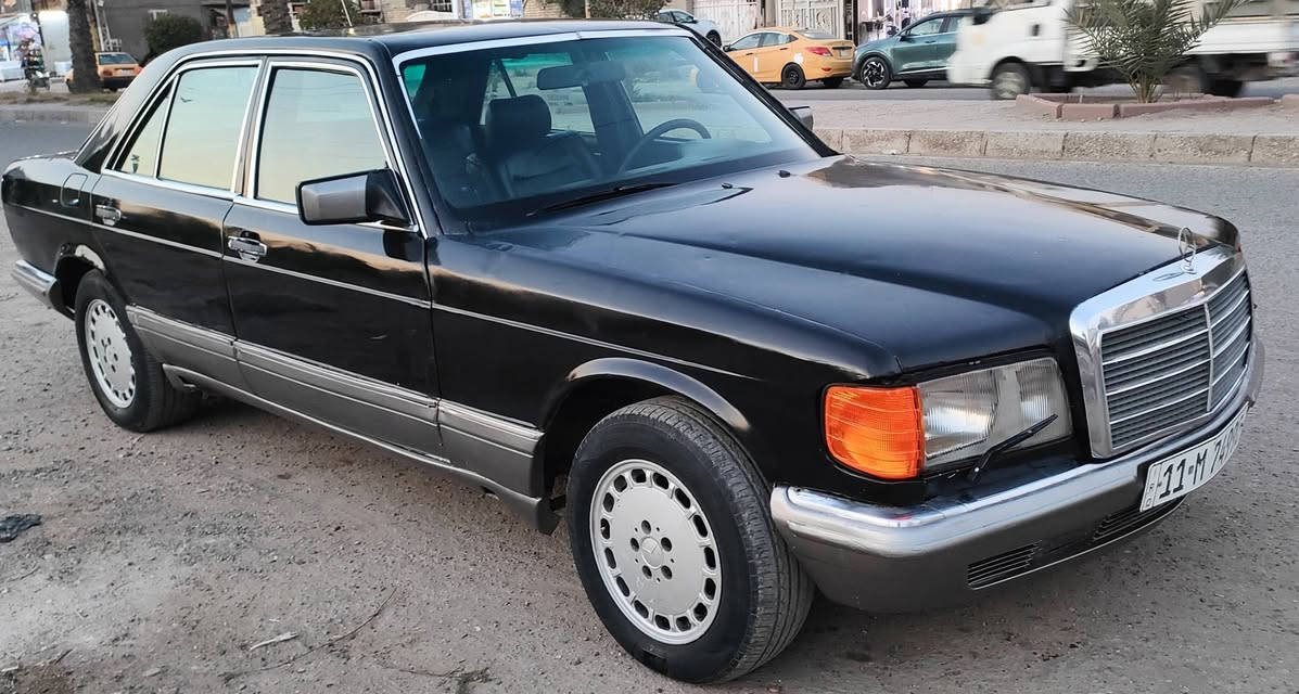 جامبو موديل 1986 باب قصير  رقم بغداد انكليزي بسمي
مكينه وكير كفاله محرك بطه
جامات اماميه كهرباء خلفيه جوبي 
مسجل راديو شاشه بلوتوث كامله 
#سعر49_وبيه_مجال
مكان السيارة بغداد حي اور 
للاستفسار ***********
