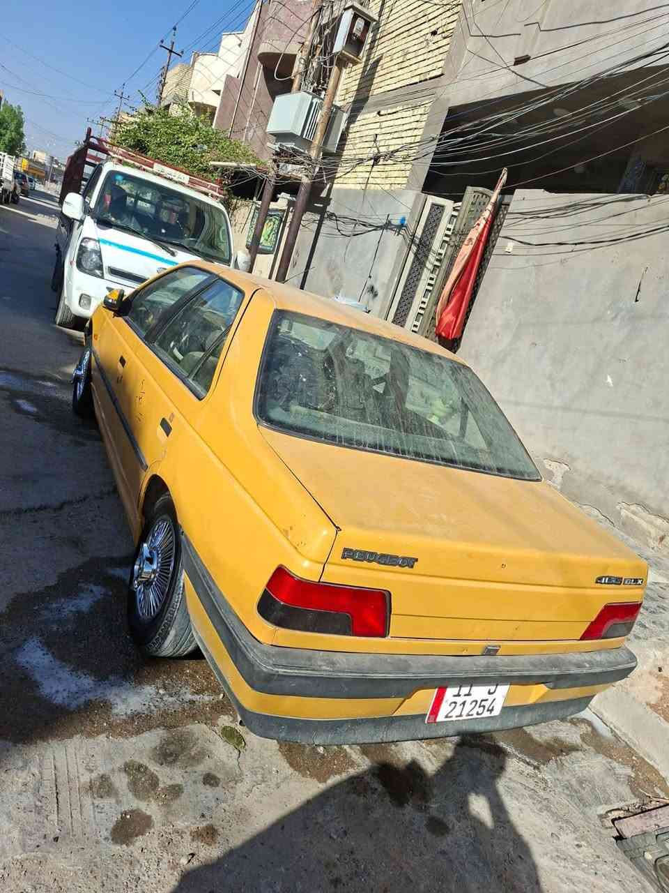 سلام عليكم بيجو للبيع جي ال اكس موديل 2010 مكينه كير تبريد السياره خير من الله رقم نكليزي بغداد بسمي العنوان البلديات  الرقم ***********
