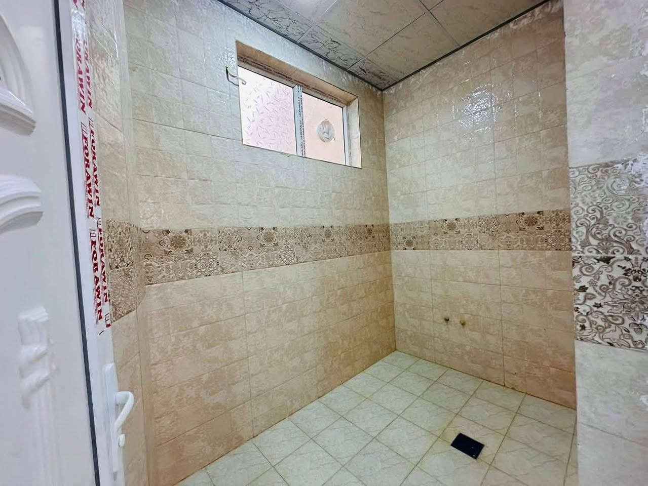 اعلان رقم 166
🔴 البيت في مقاطعة 118
🔴 سند طابو الزهور
🔴 المساحة 200 متر واجهة 10× 20 عمق
🔴 السعر 310 مليون
🔴 طابق واحد يتكون من كراج ومطبخ واستقبال هول وسطي وصحيات 2  غرف نوم
🔴 الطابق الثاني 3 غرفة نوم وسطح
🛑يعلن  مكتب أرض الكندي للتجارة العقارات 🔊
🔥🔥 بيع وشراء الأراضي  والبيوت 🔥🔥(سكني/ زراعي/ تجاري)
🛑يوجد عروض اخرى في المكتب✅نستقبل كافة العروض 🔥
🛑لتفاصيل اكثر زيارة المكتب او الاتصال على أرقام الهواتف

***********

***********

***********
