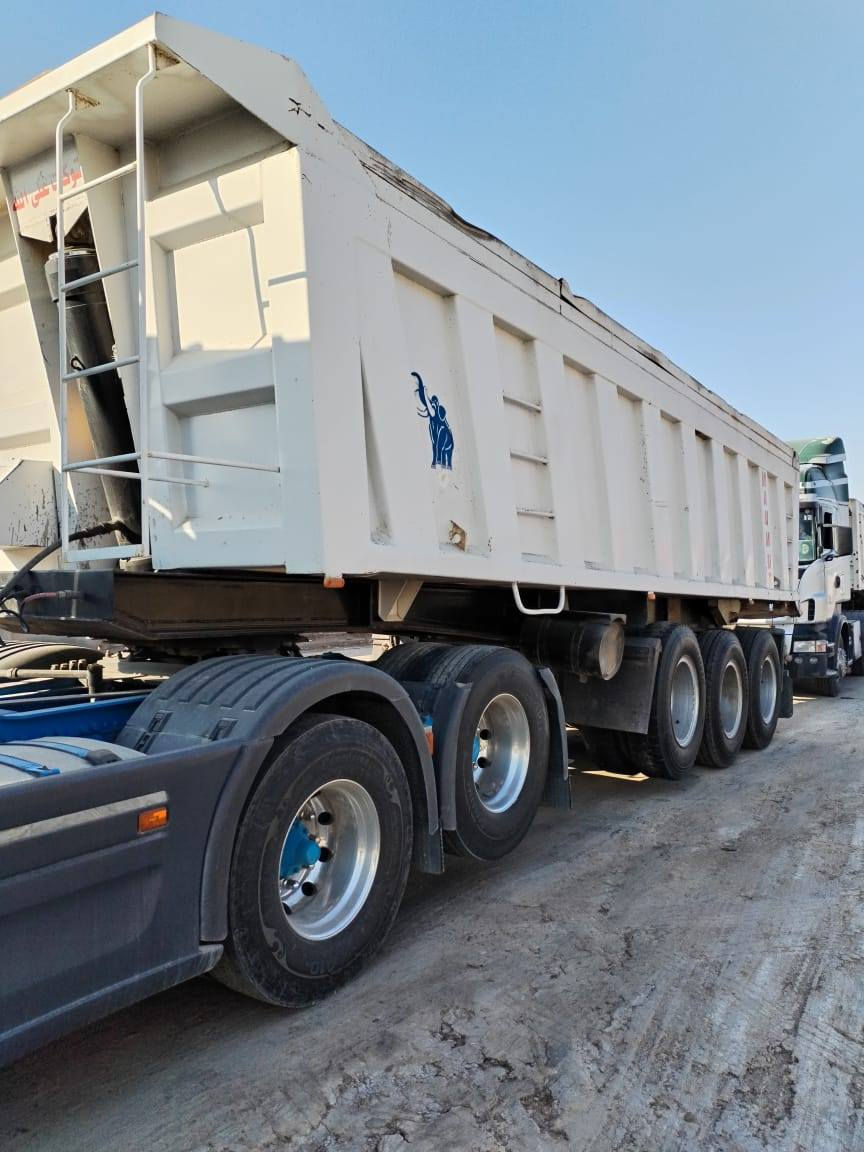 السلام عليكم عربانه امل بغداد 33 متر جديده تخم تاير جاهزه للعمل بصره الهارثه ***********
