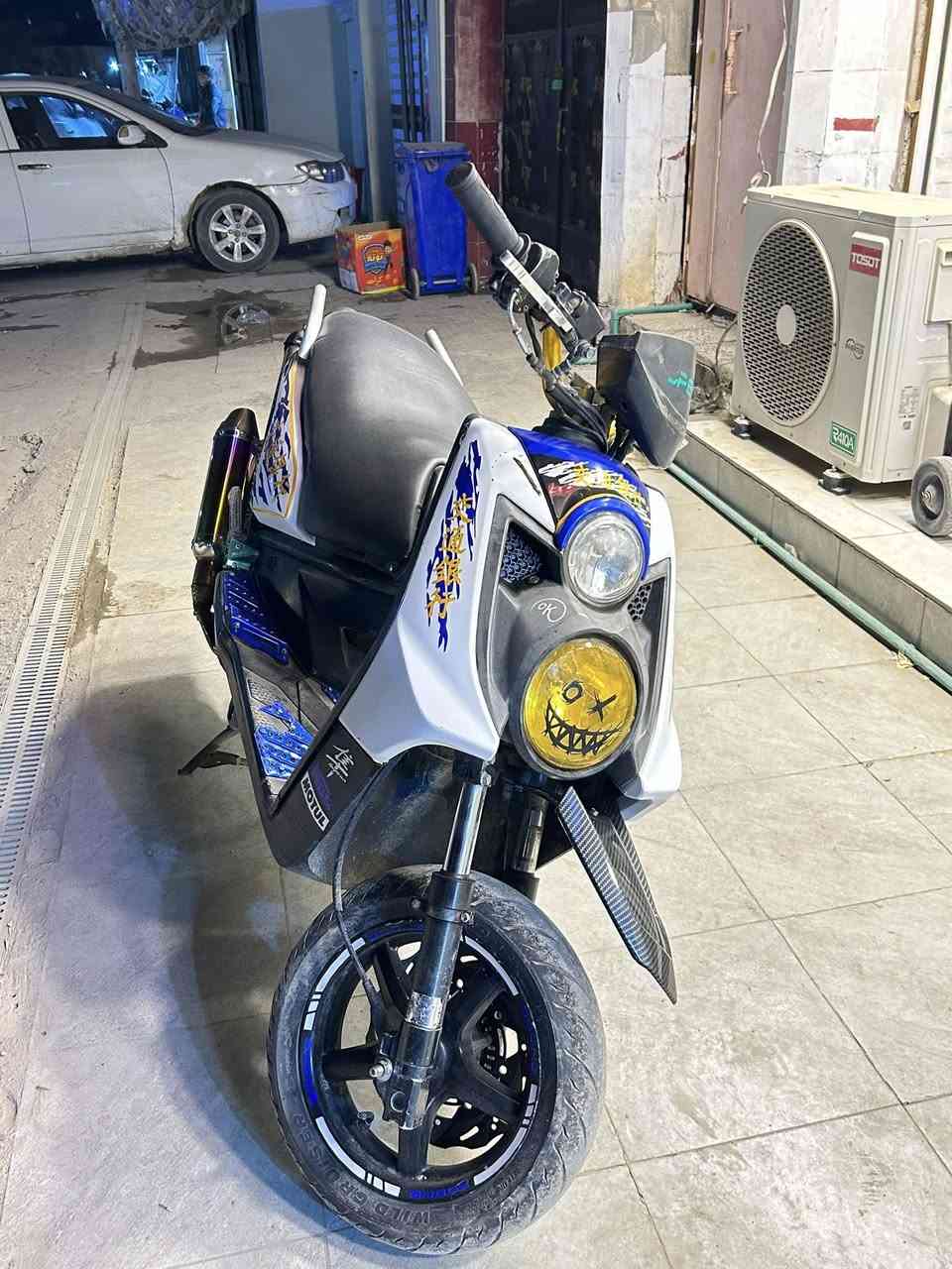 سلام عليكم للبيع سكنس جبلي موديل 2013 دراجه بوشه 58 ونص مزود دراجه شلعه ومعدل تخبل شك كاع تجي وشوف دراجه نضيفه نضافه 100 السعر مليون وبيها مجال قليل 
*********** 
مكاني حله بكرلي
