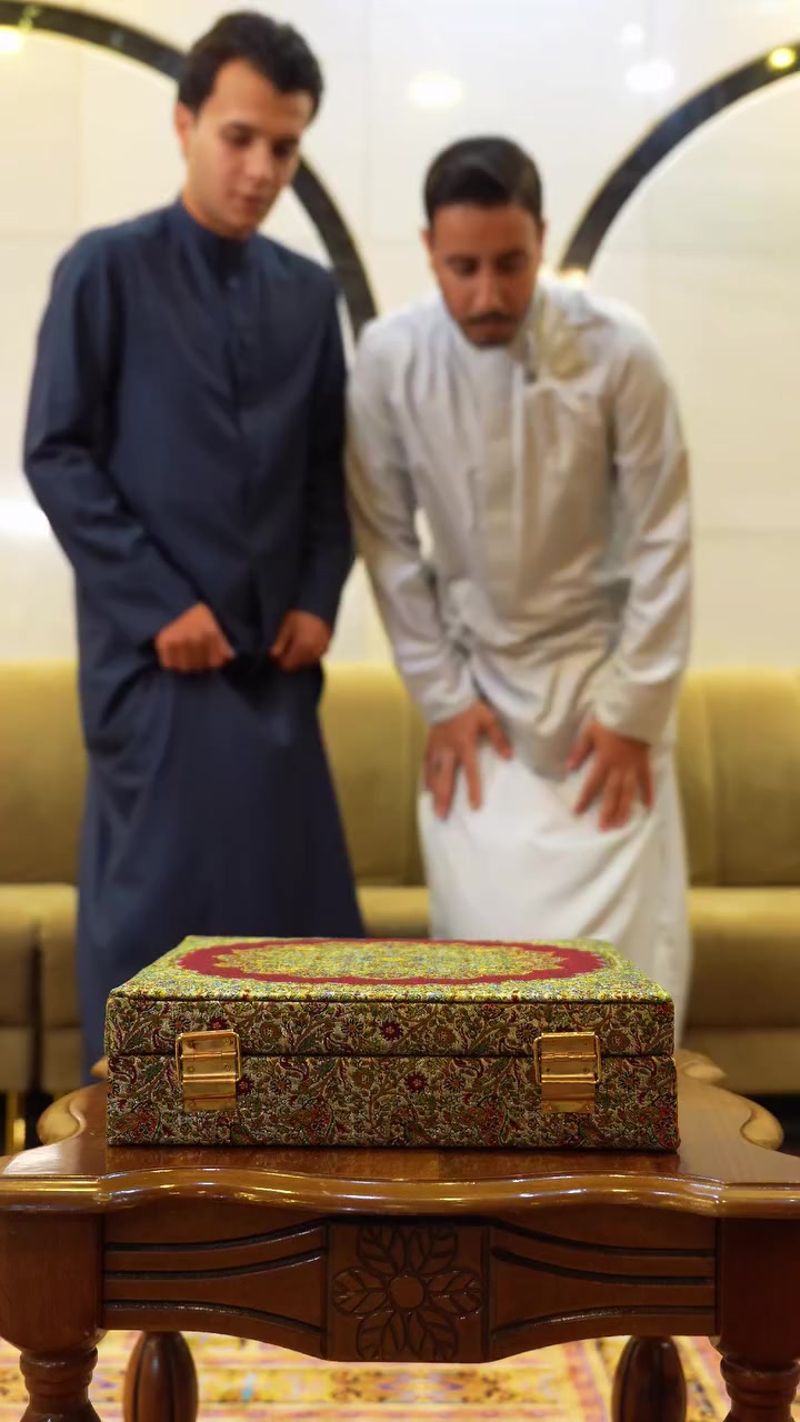 دهين الكرار التراثي نكهة من قلب الماضي 

#طعم_يختصر_لك_خبرة_سنين

فروعنا في محافظة النجف الاشرف
- شارع زين العابدين ع 
- شارع السور مجاور ساحة التوديع 
- شارع كربلاء نجف مقابل جامع الزهراء ع

يوجد خدمة توصيل لجميع المحافظات
للاستفسار : ***********
