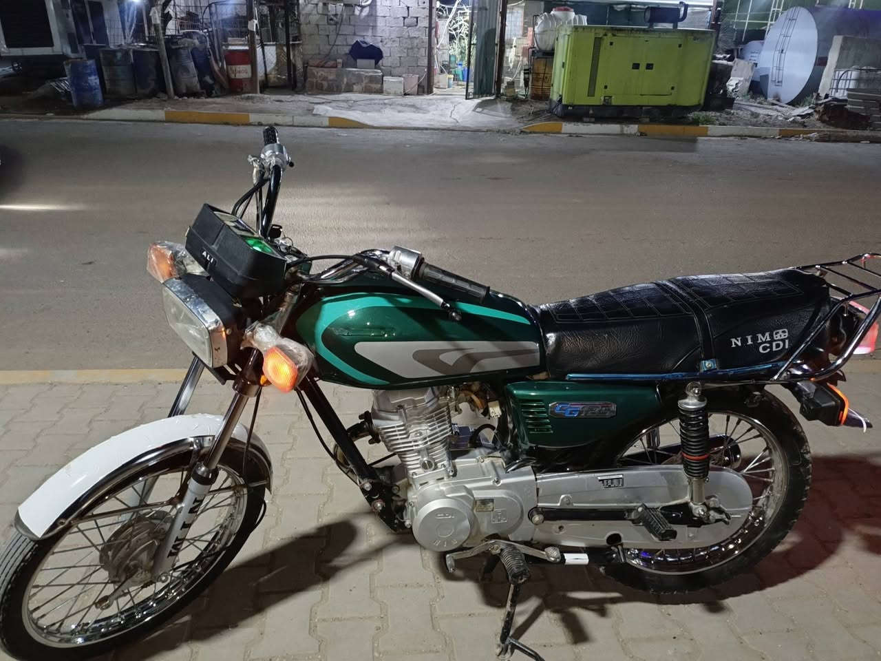 ايراني نامة موديل 2025 دراجه نضيفه خير من لله اوراق مكفوله من كلشي السعر 700 وبيه مجال لشراي مكاني الحسينيه واتساب***********
