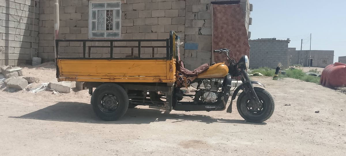 السلام عليكم ستوته نظيفه اخو نظيف كاني كاني بالدير المو مكينه 22 
***********شراي بعد اخوك لا تخابروني رايتها ب 550 وبيها مجال

