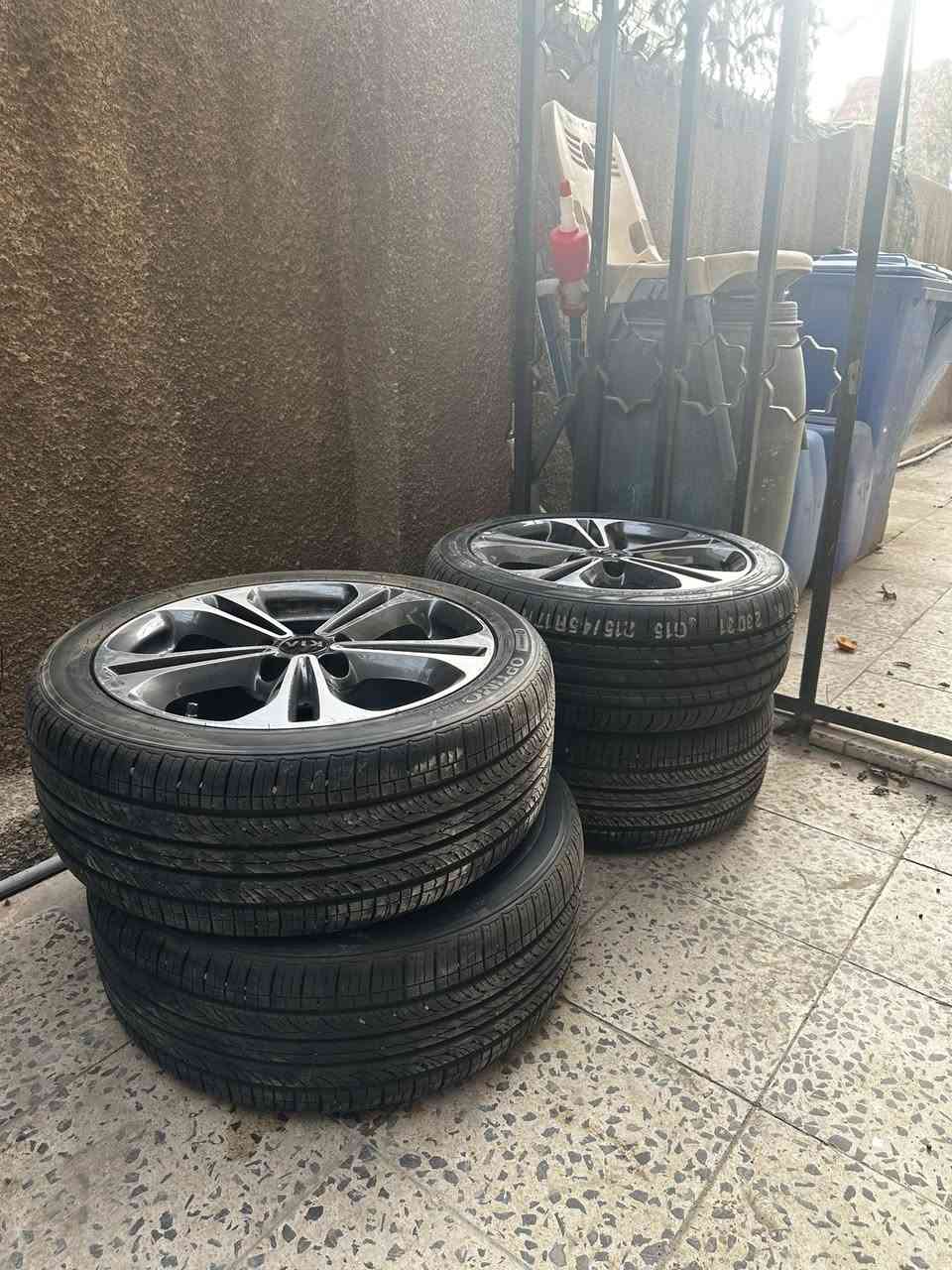 للبـيع
تخم ويل كب واحد منهن منازل يعني (مقدس) حجم 17


**إذا كنت صاحب هذا الإعلان وتريد حذفه لأي سبب، رجاءا أرسل رسالة إلى الدعم الفني**