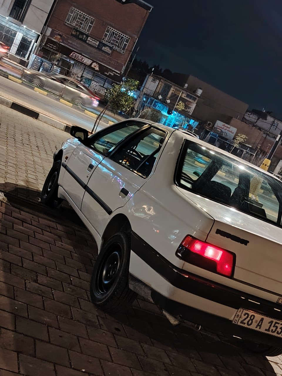 تحية طيبة للجميع 🌹 

للبيع سيارة نوع بيجو 405 السيارة مديل 2012 رقم نجف بااسمي شخصيه هزة وسنوية ورقم جديد السياره جاهزة من كلشي كير مكينة حدادية تبريد تخم تاير كهربائيات كله  شغالة السياره  بيه صبغ جاملغ وبنيد فقط بدون دواخل شرط مكان السيارة نجف للاستفسار التصال ع الرقم *********** 
السعر 42 ورقة وبيه مجال بسيط
