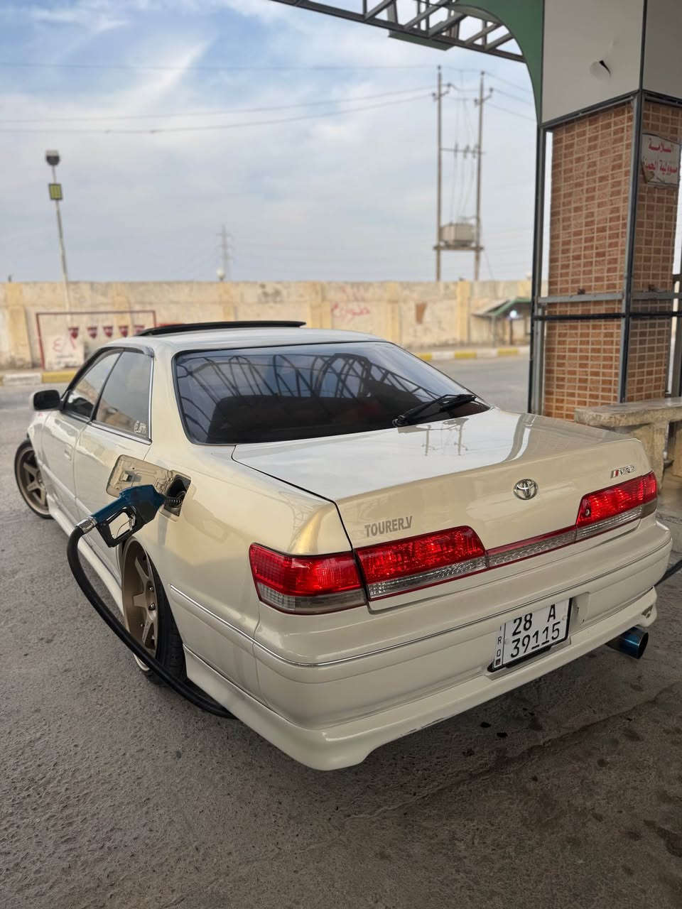 سلام عليكم للبيع مارك 2000 مكينه vvt2500 حداد جديده دبلات رياضي تقسيم يصعد وينزل تخم ويلات جدد توسايز قياس 18 كزوز ريمونت بوابه لايتات زنون تخم تاير جدد دشبول ايسر بلاد يواسبي شغال تبريد ثلج ❄️ كهربا جاهزه من كلشي كشنات جدد كهربا بطاين جدد سلايت روف شغال جديد العنوان البصره. رقم الهاتف *********** البصرة, العراق
