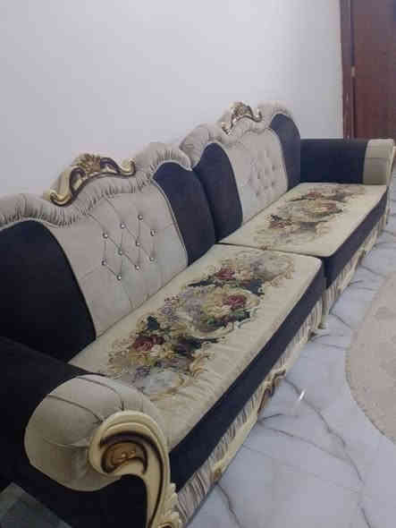 مستعمل
نضيف كلش اخو الجديد
العنوان مقابيل الاطفاء 
الاسستفسار***********
