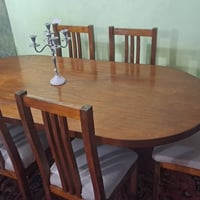 ميز طعام • ٦ كراسي • خشب صنوبر