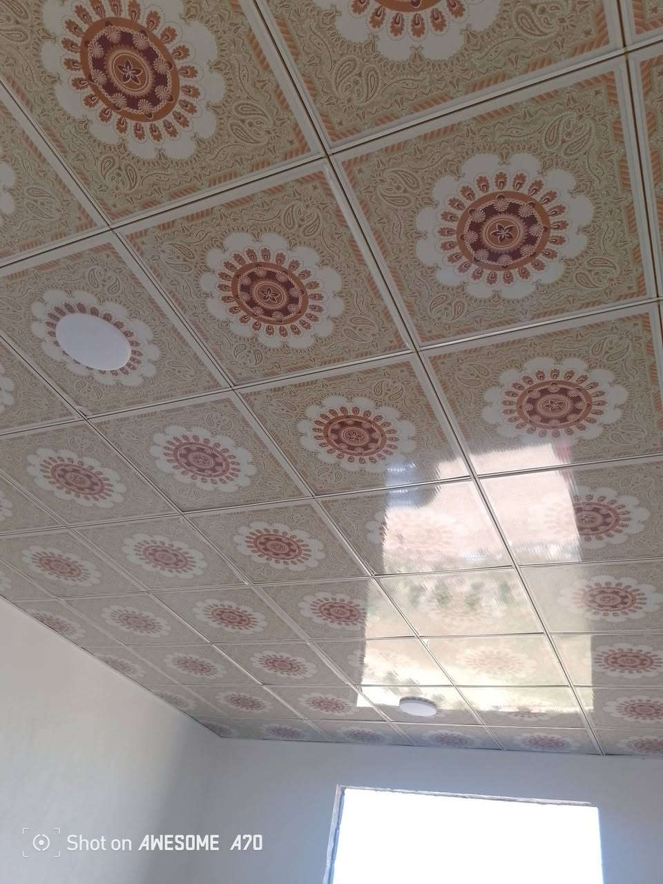 السلام عليكم ورحمة الله وبركاته .......
يوجد لدينا كادر عمل كامل لتنصيب السقوف الثانوية
لجميع المباني والمحلات والبنايات الكبيرة وبأرخص الأسعار
وادق العمل كرسته وعمل أو فقط كرسته للاستفسار الاتصال
***********
***********
***********
رضاكم هوه غايتنه اتصل واني بالخدمه للجميع❤️
