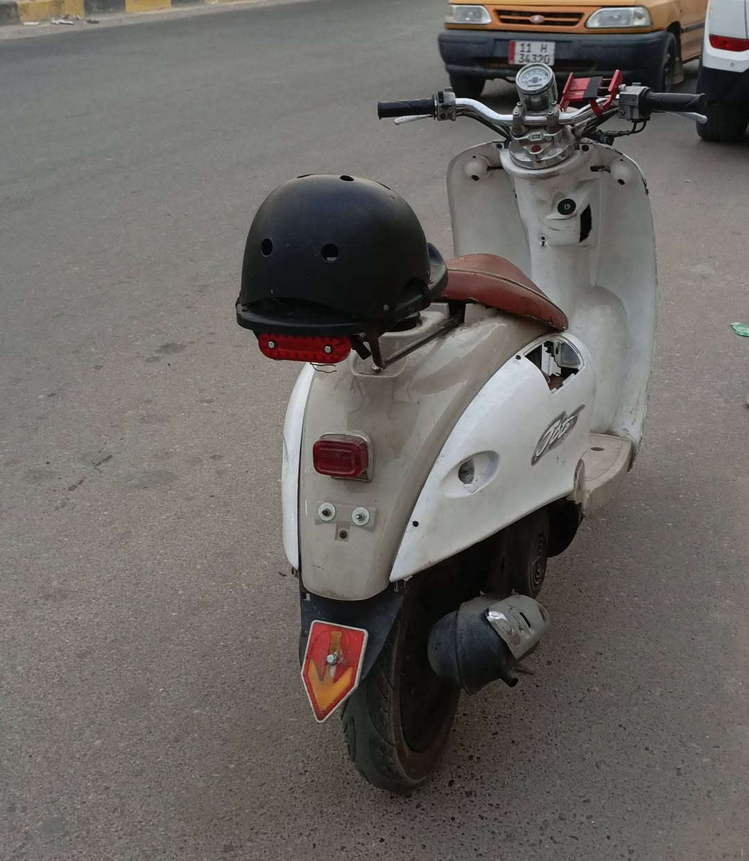 دراجة كلاسيك للبيع محرك خير من الله نقص باتري فقط 
السعر 225 وبيها مجال قليل.


**إذا كنت صاحب هذا الإعلان وتريد حذفه لأي سبب، رجاءا أرسل رسالة إلى الدعم الفني**