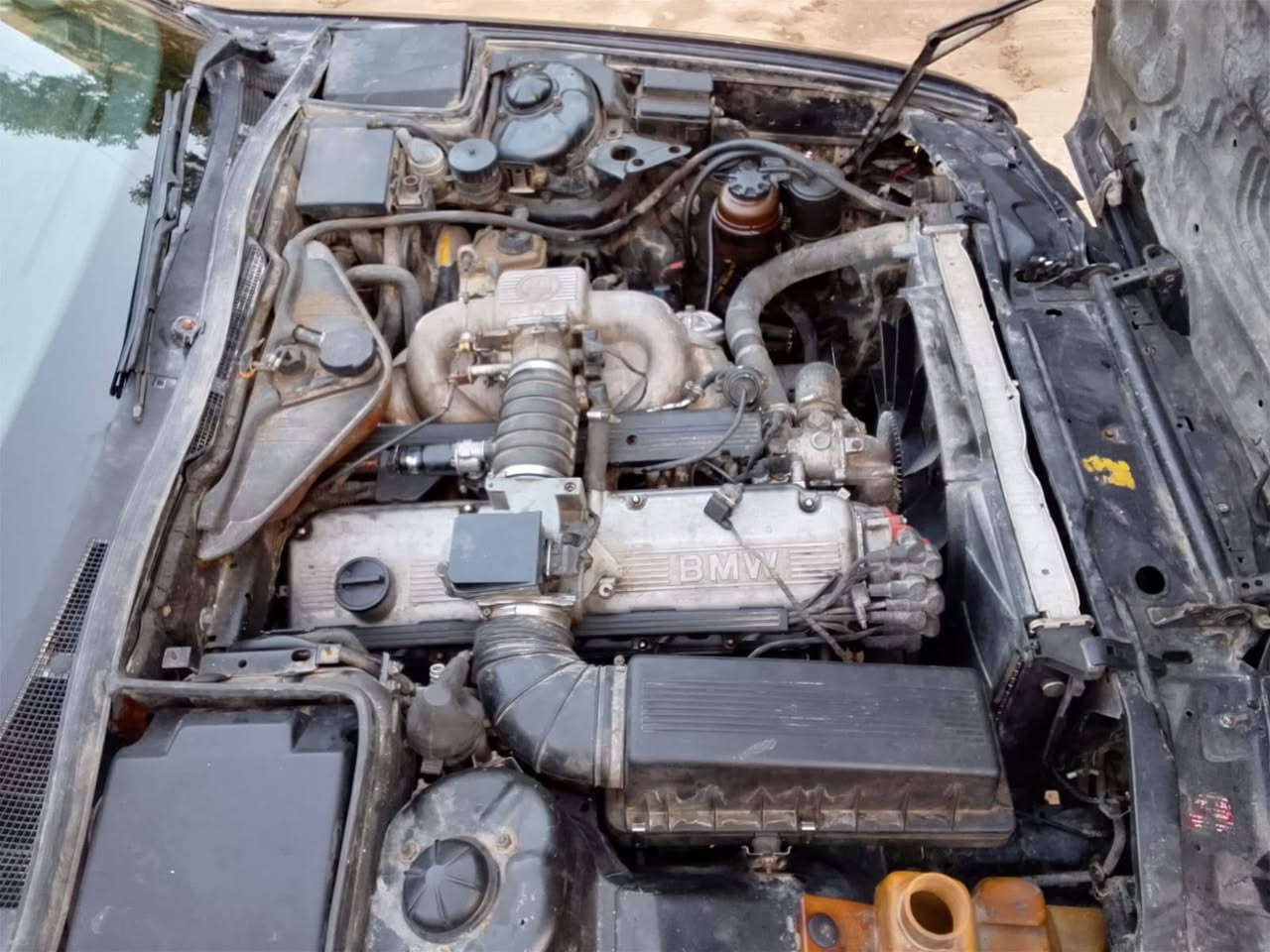 للبيع بيئم 735 موديل 91ديالى مشروع وطني رقم دولي سنوية لغاية 30 رقم موبايل ***********سعرسيارة 40$سيارة بسمي مكاني بغداد محرك وكير مكفولات كير اوتماتيك لون اسود ملكي حدادية امامي خلفي جديد تخم تايرات جدد دبل جكمجه دواخل نضيفة وبطاين جلد كهربائيات كلة شغالة كيجات وجام اربعة شغال سلايد روم طكتين شغال سيارة لاضربة ولاصبغ ولاتبديل ويل 16 خلية مكاني بغداد
