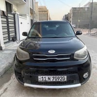 كيا صول 2018 باسمي سنويه جديده بيهه طخه خفيفه بالدعاميخ الاماميه للاست...