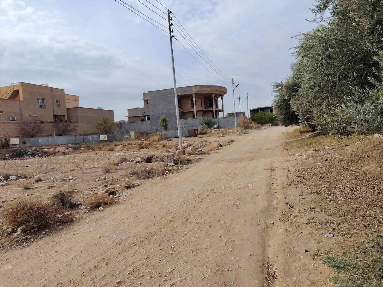 السلام عليكم
قطعه أرض ركن للبيع
فى منطقه الوسطه
قرب جامع عبد العزيز
مساحه 300متر
رقم القطعه 1073/196
السعر خاص
للاستفسار على رقم ***********
