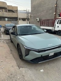 لبيع كي فور 2025 بدون رقم   وارد امريكي  مكينه ٢٠٠٠ دوش   صور الحادث م...