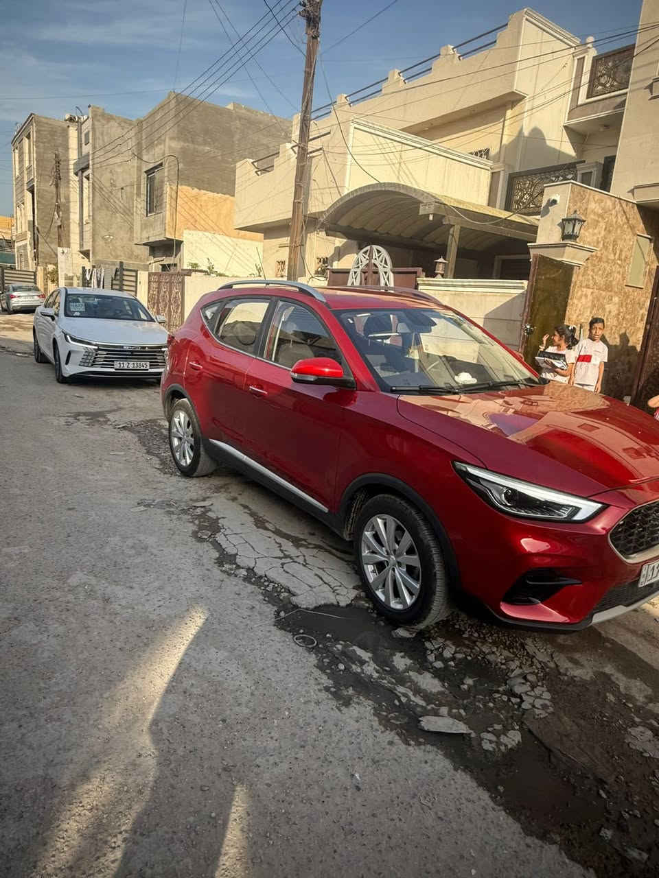 ام جي ZS مديل 2025 ماشية 10 الف السياره جديده المكان السياره بغداد حي الاعلام ***********
