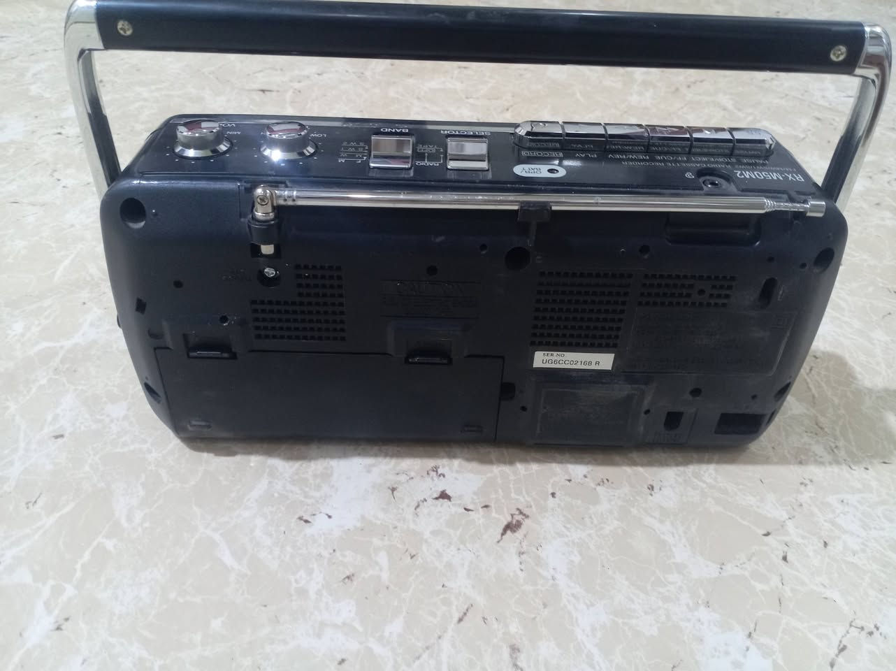 راديو ومسجل ماركة بانوسونيك
الجهاز على بلاده بدون أي نقص أو خلل أو تصليح نهائياً

الراديو أربع موجات
FM.. MW...SW1... SW2

المسجل شغال مع التقديم والترجيع مع صوت عالي جداً

السعر 35 ألف
يوجد توصيل


**إذا كنت صاحب هذا الإعلان وتريد حذفه لأي سبب، رجاءا أرسل رسالة إلى الدعم الفني**