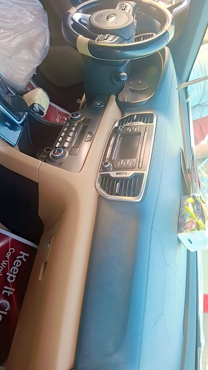 السلام عليكم كياسبورتج للبيع موديل 2018 استفسار اتصال فقط ‭+964 771 864 6620‬


**إذا كنت صاحب هذا الإعلان وتريد حذفه لأي سبب، رجاءا أرسل رسالة إلى الدعم الفني**