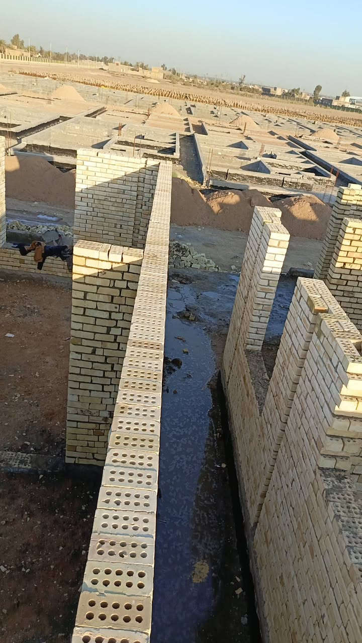 خلفه بناء متفرغ حاليا شغل قطعي بل يوميه شغل درجة اوله وسرعة في العمل اتصل وبيك خير  وتدلل ***********
