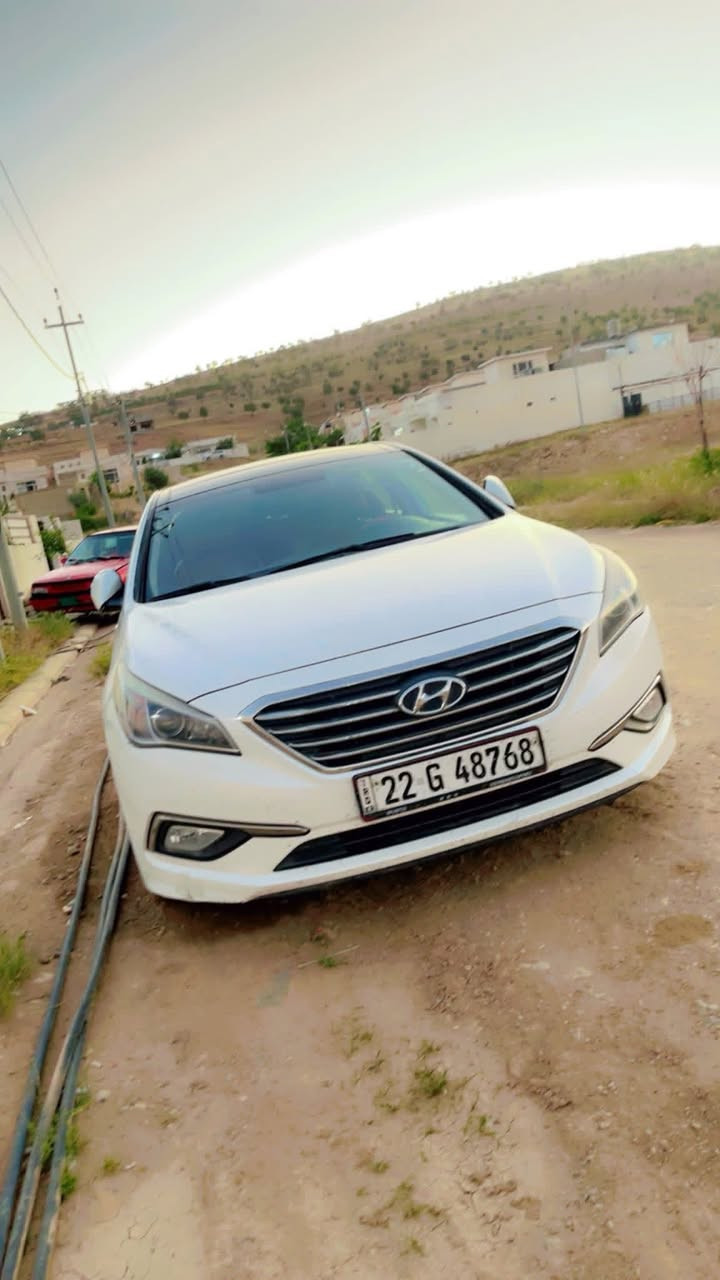 السلام عليكم

سوناتا موديل 2016 خليجي 

سقف بانوراما 

دبل كزوز 

فول تحكم ستيرن 

مري شفط 

تبريد قطعتين 

محرك 2400 دوش 

سياره جاهزه من كلشي

سياره غاز بانزين

*********** مكان نجف
