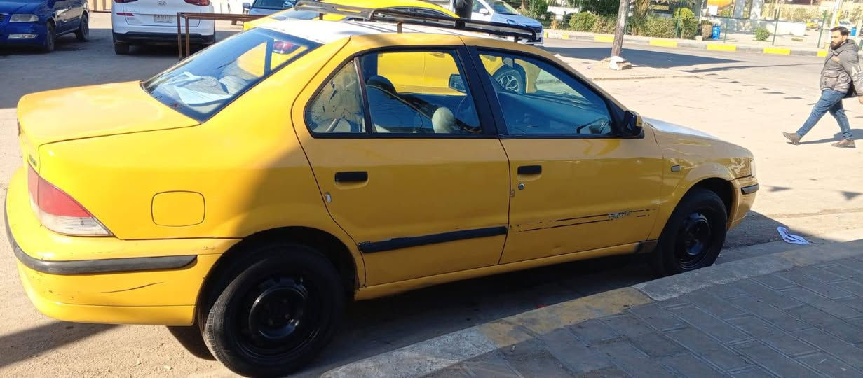 سلام عليكم/سياره حادثه موجود بالصوره سمند 2012 رقم بغداد  ناطق مصفر هيئه كير ومحرك خير من الله مكان سياره الكاظمية/***********/سعر 30$وبيه مجال
