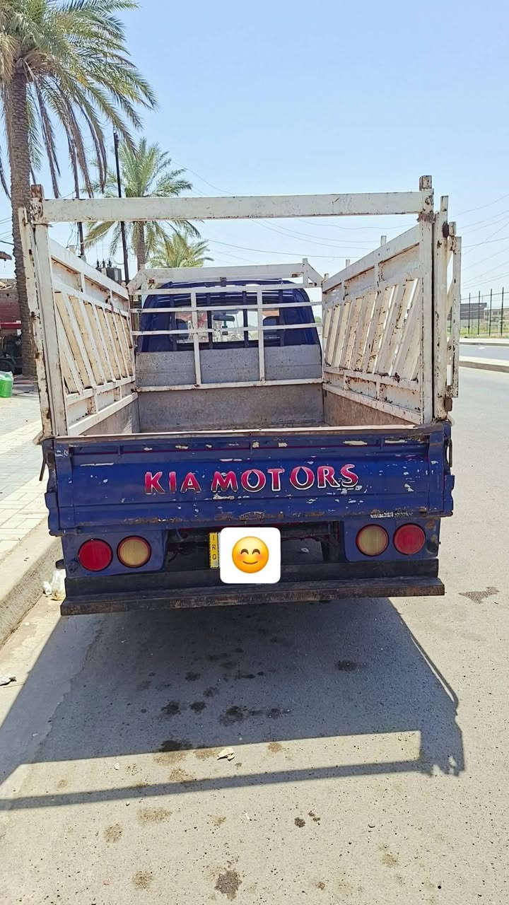 سلام عليكم اخواني سياره اللبيع كيه موديل ٢٠٠٦محرك ٣٠٠٠ مفتوح سياره جاهزه من كير محرك  تبريد رقم بابل مشروع وطني سعر ٨٠ وبيهة مجال  غير متواجد على فيس ***********
