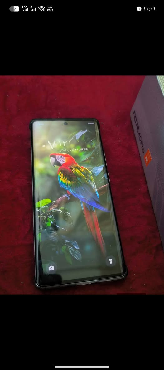 يوجد نوت 40 برو سعر 200بي مجال ***********👌👌👌
