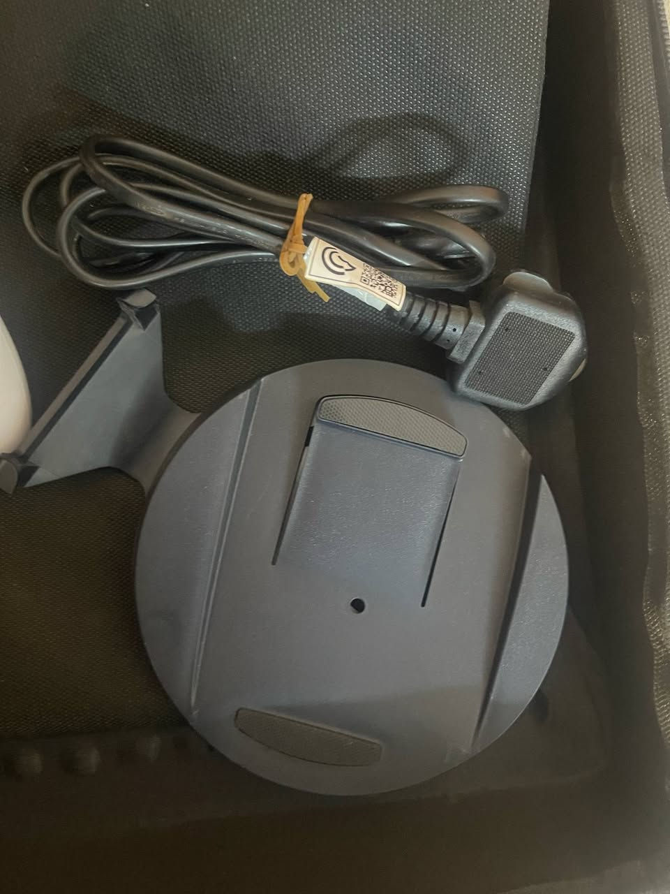 بلي فايف فات للبيع كامل ملحقات وياه قرص gta السعر ب525


**إذا كنت صاحب هذا الإعلان وتريد حذفه لأي سبب، رجاءا أرسل رسالة إلى الدعم الفني**