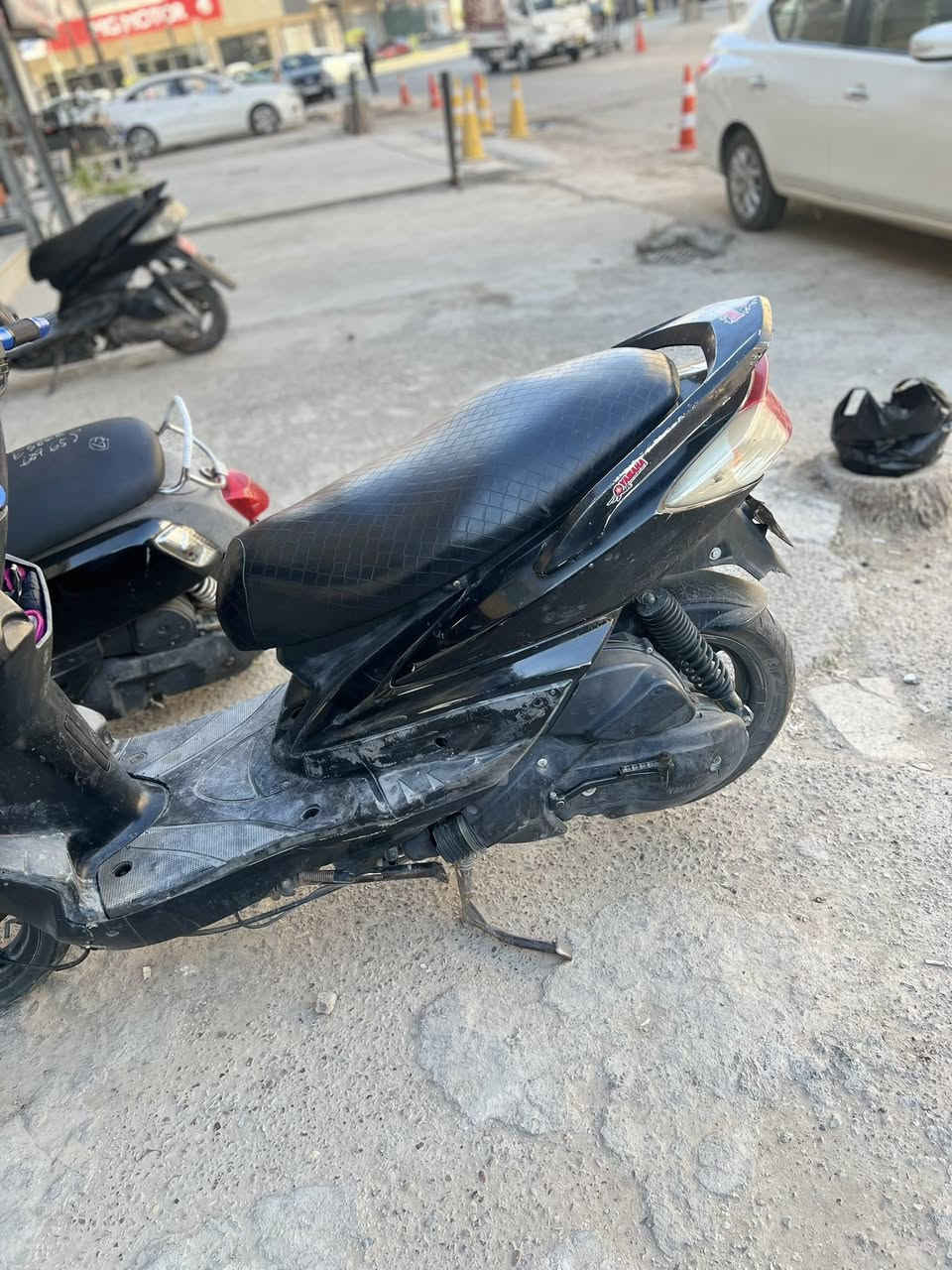 سلام عليكم دراجه سكنس فحل نوزل ياباني دراجه حلو نكر سلف اي وقت شوفت عينك سعر 750وبيه مجال او راوس فورزه فقد


**إذا كنت صاحب هذا الإعلان وتريد حذفه لأي سبب، رجاءا أرسل رسالة إلى الدعم الفني**