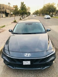 للبيع النترا 2025 وارد محرك  2000 دوش ماشيه 8 الف  دخول جديد. بدون رقم...