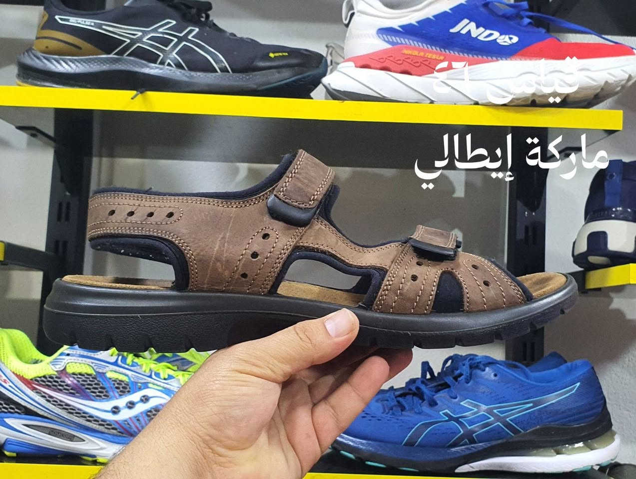 صنادل جراكز شرط أصلي اورجينال 
طبي ١٠٠/١٠٠
التواصل عن طريق الماسنجر والوتس اب ***********
يوجد توصيل جميع المحافظات
