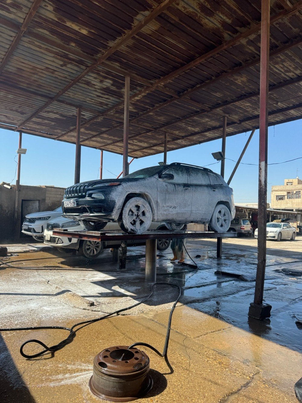 جيب بزون موديل ٢٠١٧.

سياره  كامره خلفيه



سقف بانورما



مثبت سرعه



مقاعد كهربائية



مصابيح زنون



حادثها تبديل بنيد وجاملغ وبابين وسياره بيها زلوغ قليله



سياره تبريد شغال قطعتين



ماشيه ١٩٥ كيلو



تايرات جديده كلش



السعر 104$



الاتصال ***********ميسان



سنويه ل 2029