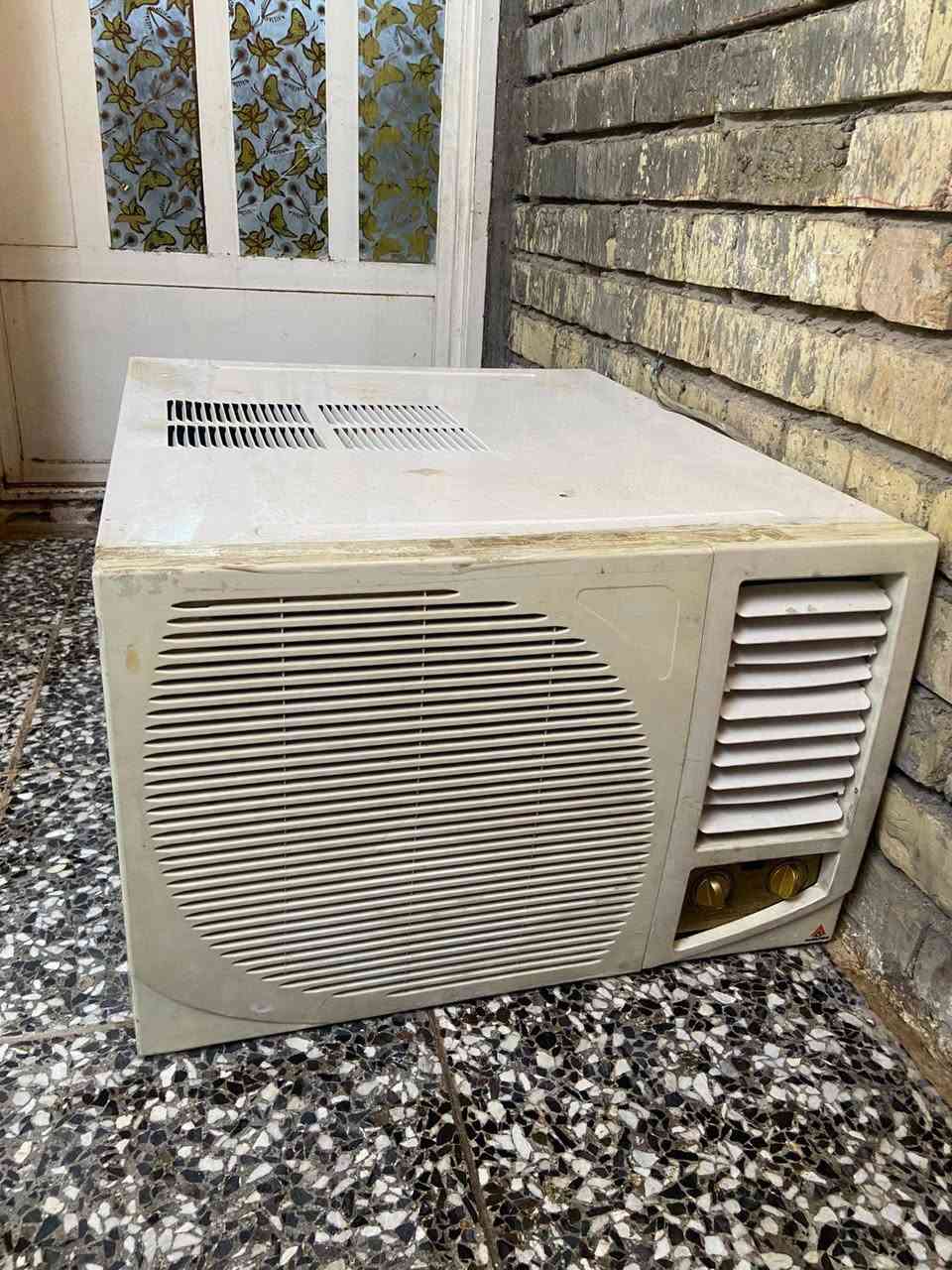 250 وبيهن مجال
***********
