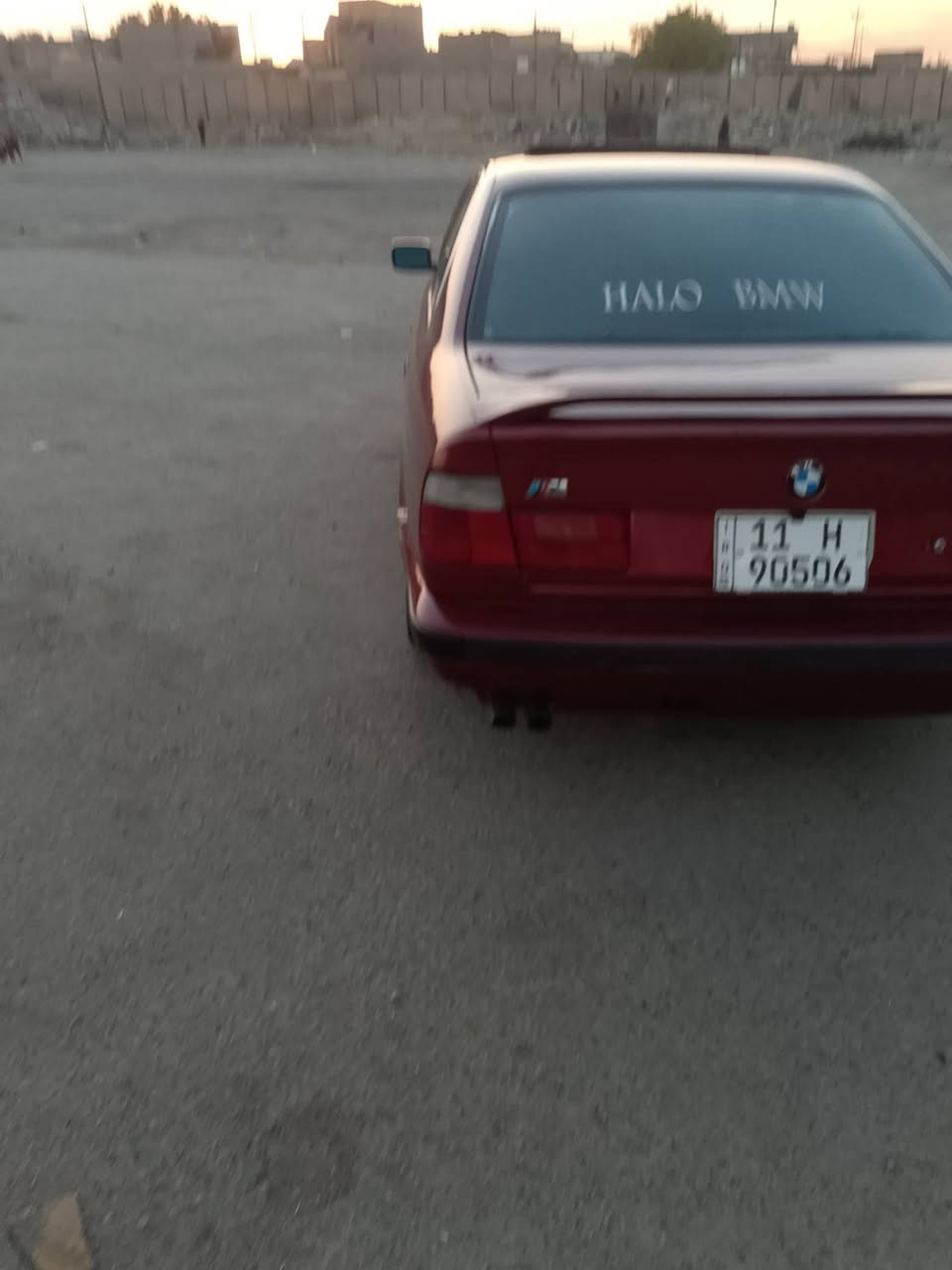 سيارة للبيع بيم
موديل 1991 
525
مكفوله من كلشي مكينه حداديه كلشي شغال 
كهرباةيه كلها شغال 
سيارة ابسمي 
رقم دولي 
العنوان بغداد الجديدة جبار ابو الشربت 
سيارة جمالي فول حاب يتصال عليه على الرقم على رصيد .
***********
