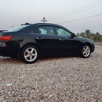 سوناتا ٢٠٠٦ • ٦ سلندر • حادث امامي