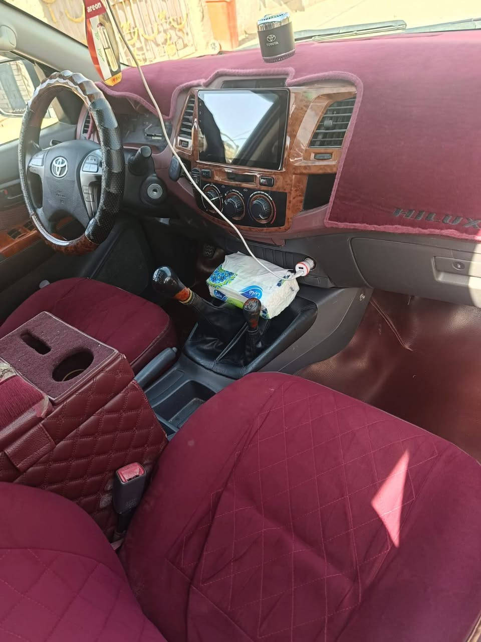 هايلوكس فورويل 2013 سياره جاهزه تخم تاير باتري جديد رقم انجليزي ثانويه 29 شماليه السعر 190 مكلف بلنشر اتصال ***********
