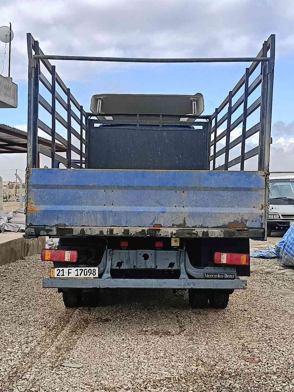 اتيكو البيع موديل 2005 مكينه 4 سلندر 6 برغي البدي 6وربع سنويه بسمي جديده تايرات تخم جديد  السعر 165 الرقم ***********
