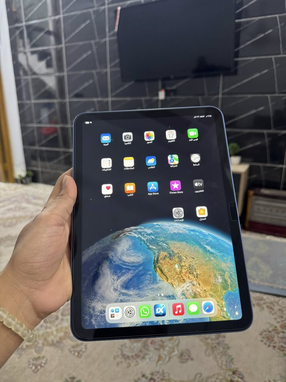 ايباد 10 ذاكرة 64 نضيف استخدام بيت فقط الجهاز  بدون غراض 350 سعرة بغداد مدينة الصدر ***********
