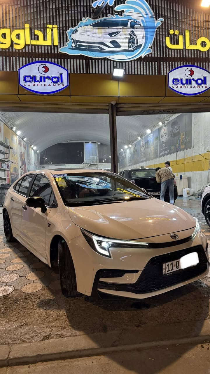 السلام عليكم 
كورلا هايبرد gr 2024 خليجي بغداد اعلى فئة بالكورلا الوجبة الاولى 
ماشية ٣٠ الف كيلو قابل للزيادة
المواصفات
اربع كامرات محيطية
حساس امامي خلفي
مانع اصطدام امامي خلفي
قيادة الية 
الحفاظ على المسار
كروس سرعة
تحذير سرعه
داخل احمر مختم gr
السيارة بلاك بلادي
وهواي بيهه مواصفات بعد 
السيارة كله بلاديه ما مضيوف الها اي شي ماعده السبايدر والشفقة الخلفيات دواساتها البلاديه موجوده ممفتوحه الأدامة كله مواد اصلية بمركز Car Plus
السعر ٢٥ مليون ابيع عراقي فقط وبيه مجال 
العنوان الغزالية
***********
