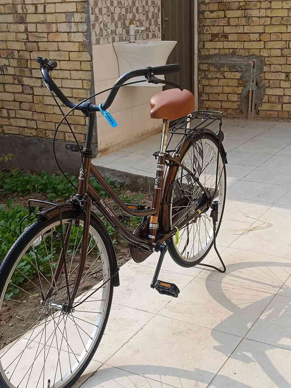 السلام عليكم
بيسكل للبيع ياباني مختم 
الحجم...26
موديل...2018
السعر...145وبي مجال للشراي
المكان ميسان حي الحسن العسكري 
الاستفسار...***********
