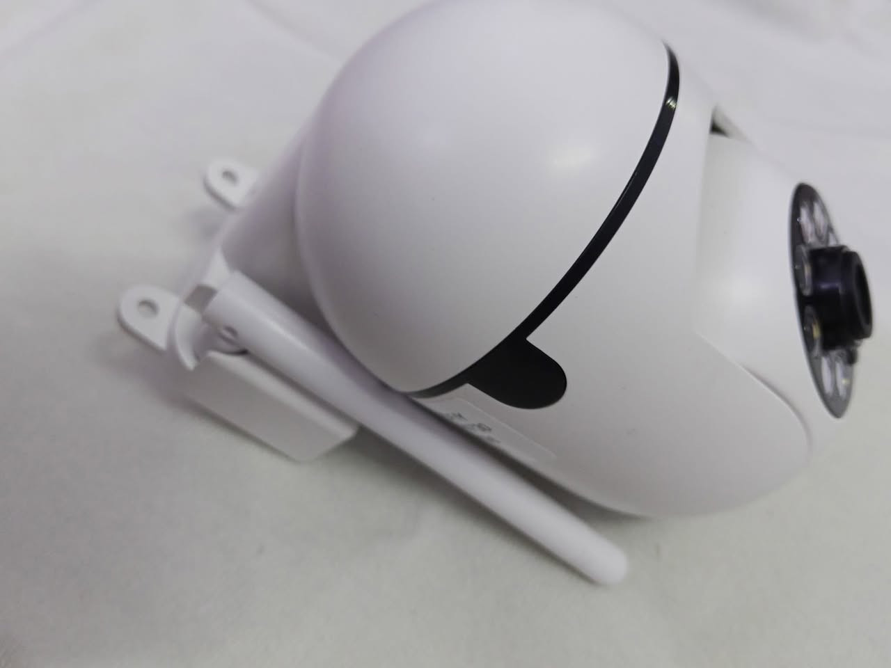 t كاميرا مراقبة لاسلكية للاماكن الخارجية، كاميرا مراقبة واي فاي لاسلكية، كاميرا مراقبة لاسلكية ذكية، كاميرا مراقبة صغيرة بدقة1080  بسعر 15 الف مع التوصيل كافة محافظات العراق HD للرؤية الليلية وواي فاي


**إذا كنت صاحب هذا الإعلان وتريد حذفه لأي سبب، رجاءا أرسل رسالة إلى الدعم الفني**