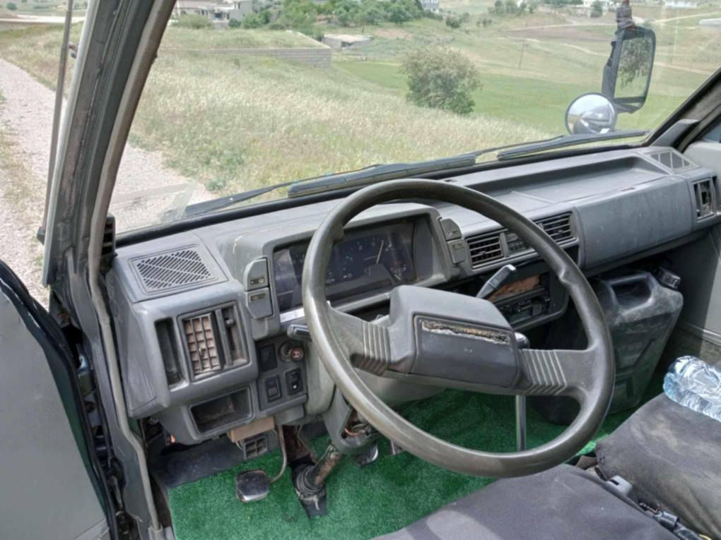 سلاوی خواتان لێبیت 
پاسی کیا بۆ فڕۆشتن 
مەکینە ٢٧٠٠ گاز
مۆدیلی ١٩٩٥ 
(ئاڕمی سلێمانی)
سعری ٢٠ گەڵاو معامەلە  
(***********-***********) لە سلێمانیم السليمانية, العراق
