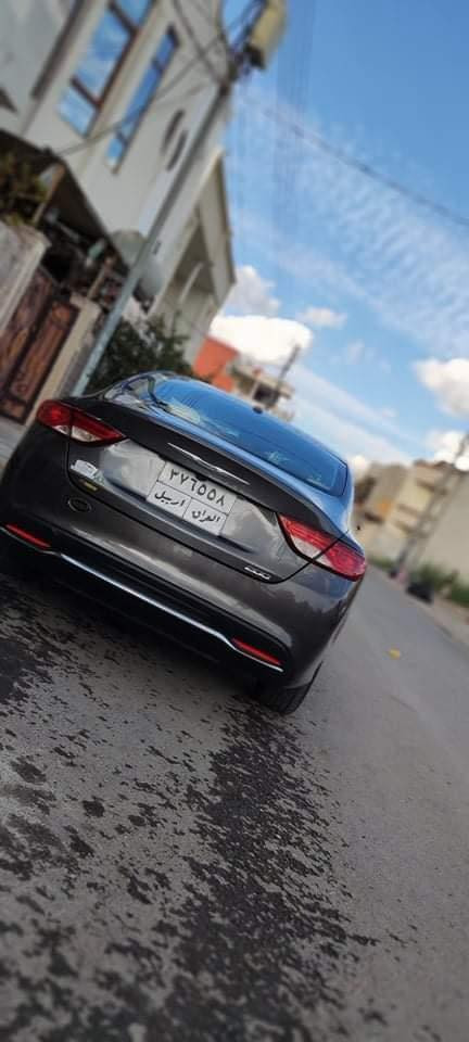 السلام عليكم 
كرايسلر c200
2015 .. حادثها صبغ خشم البنيد فقط وباب السائق تبديل  .. 
والباقي سليم 100% 
السياره رقم اربيل
(شاشه . بصمه . كشن كهرباء(جلد) . كير ماوس .. وبقية المواصفات معروفه ).
السياره بدون نقص ابد .
مكان السيارة بابل مشروع المسيب
السعر 92 وبيها مجال بسيط جدا .
***********
