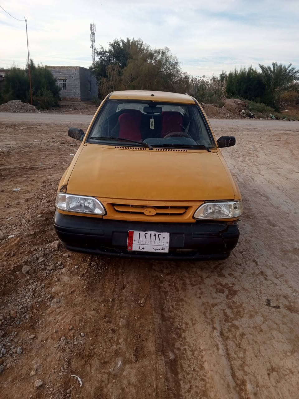 السلام عليكم موديل 12 سنويه لل 27 تحويل ثاني يوم ماكينه نظيفه كهرباتك الى شغاله تخم تاير مكان الديوانيه سعر 15 بها مجال بسيط ***********
