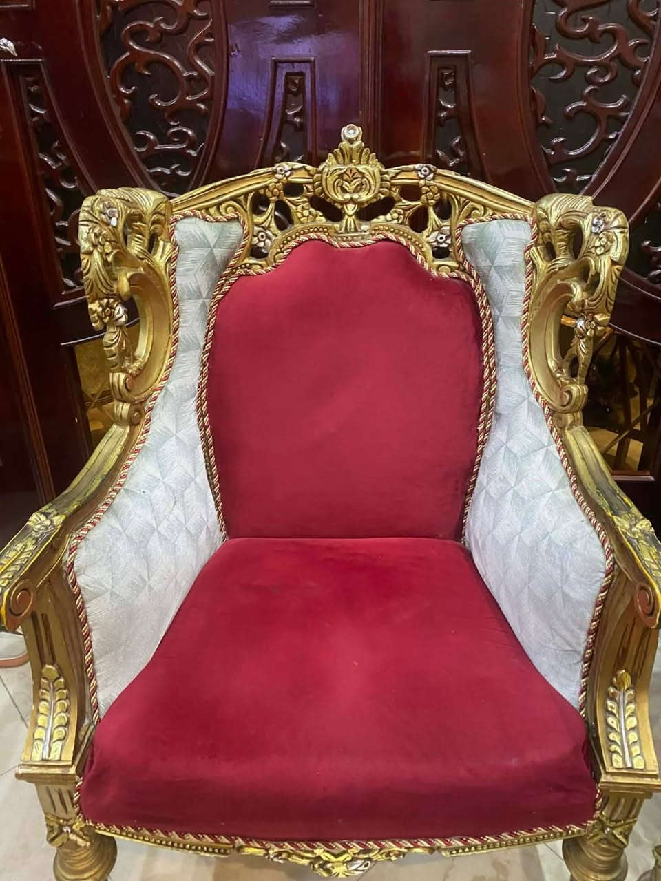 تخم قنفات عشر مقاعد  كربلاء  سيف سعد


**إذا كنت صاحب هذا الإعلان وتريد حذفه لأي سبب، رجاءا أرسل رسالة إلى الدعم الفني**